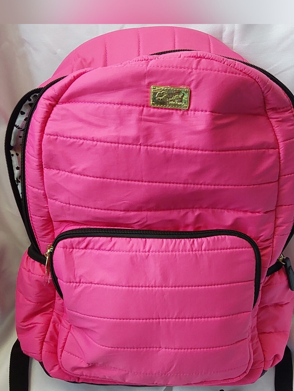 BETSEY JOHNSON 💗 RARE! Chic & Fun! XL Quilted Hot Pink Backpack